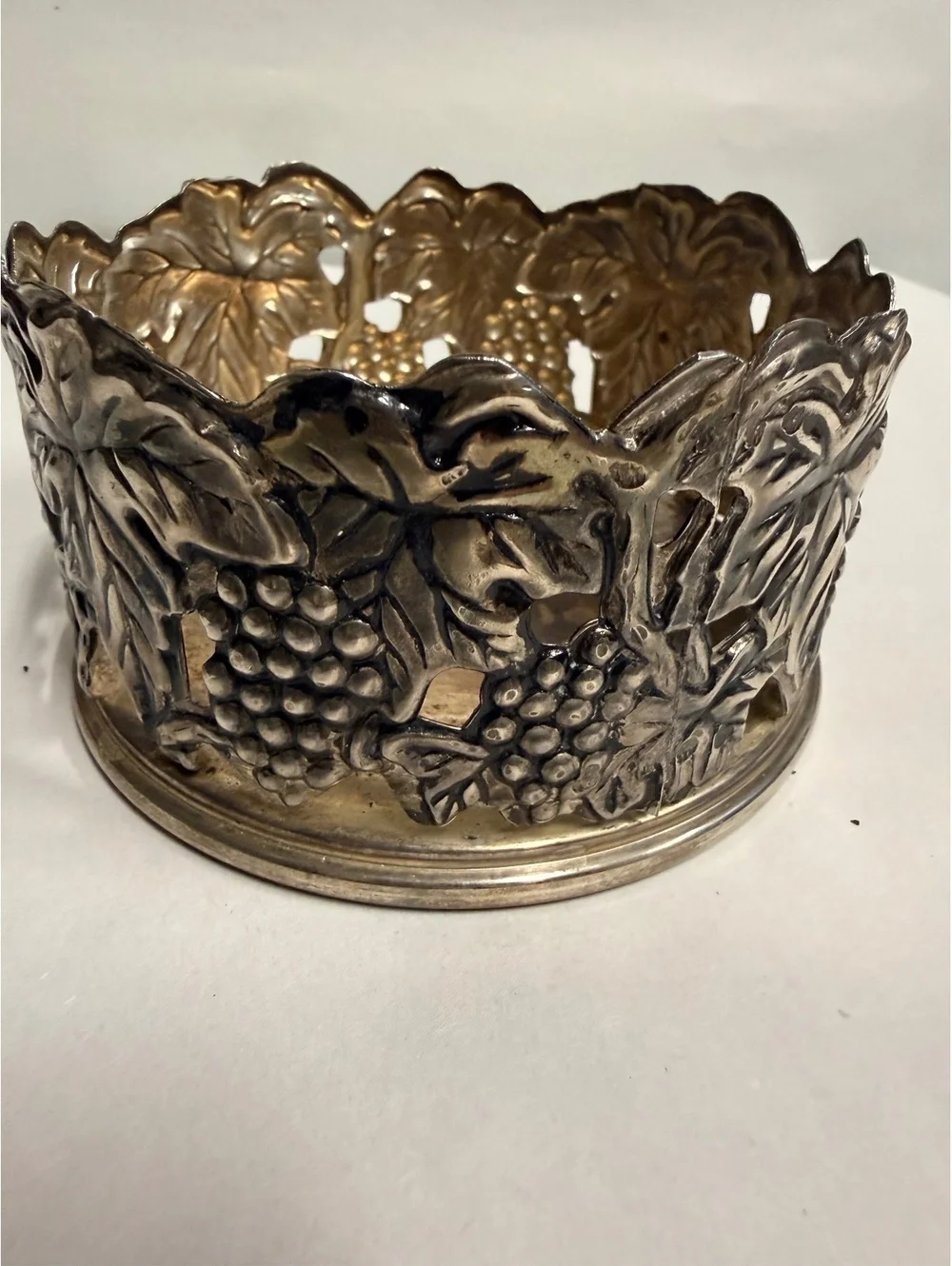 Vintage Decorative Silver Wine Coaster with Grape Leaf Design